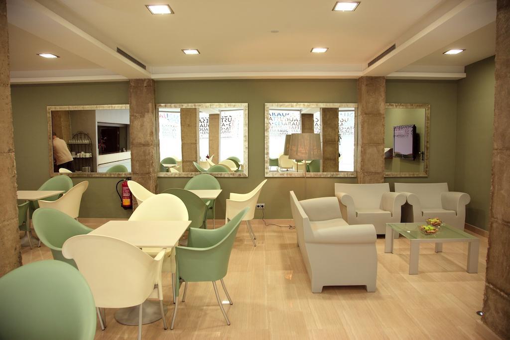 Cesaraugusta Hotel Zaragoza Buitenkant foto